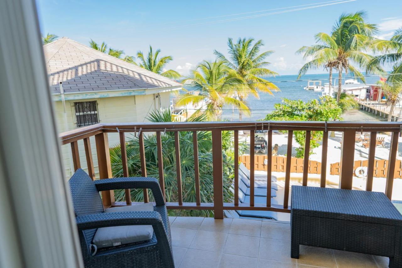 Caye Reef Condos เคย์คอล์กเกอร์ ภายนอก รูปภาพ